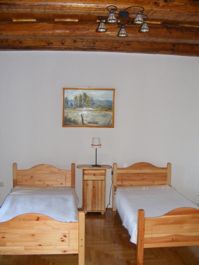 Erzsebet Pince Apartment Tokaj Exterior photo