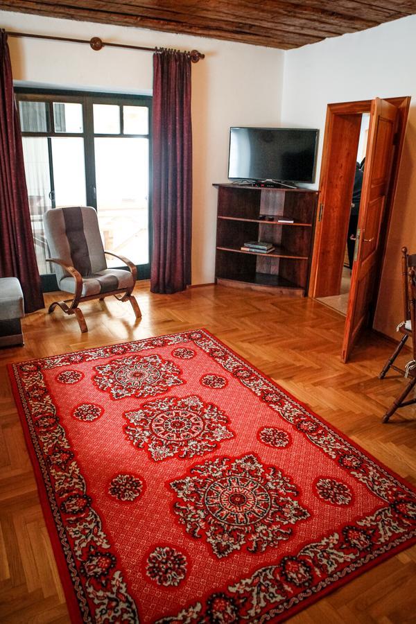 Erzsebet Pince Apartment Tokaj Exterior photo