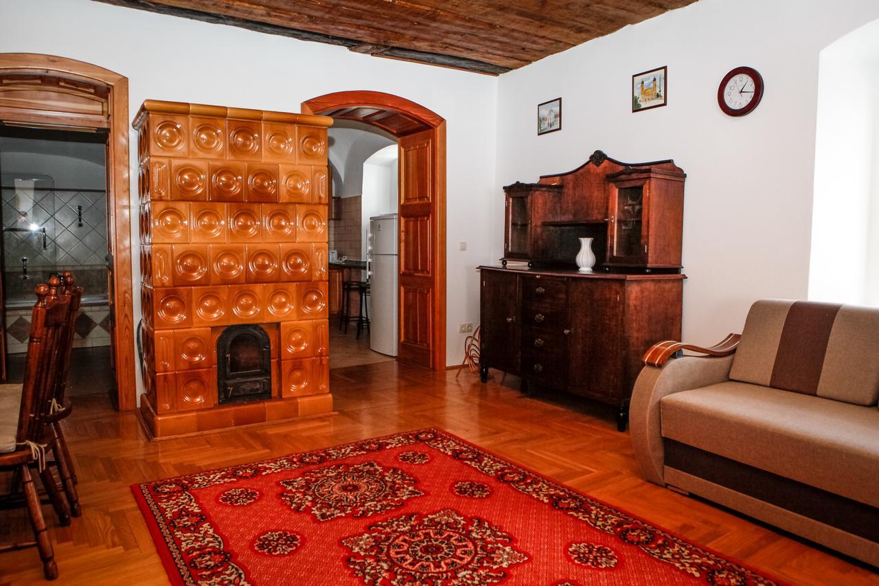 Erzsebet Pince Apartment Tokaj Exterior photo